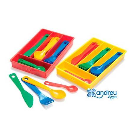 Juego de imitación a partir de 2 años Cuberteria para 4 Dantoy